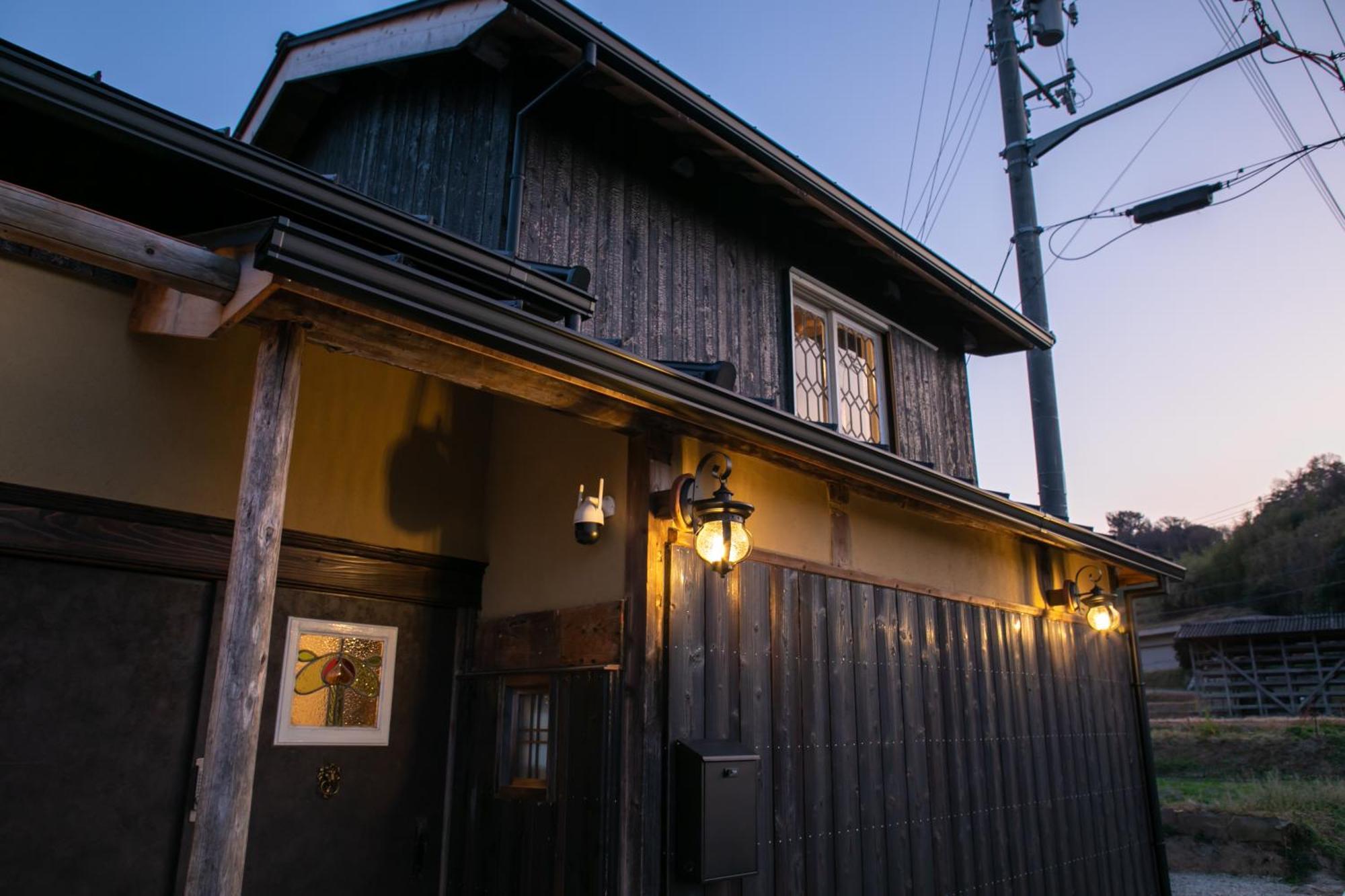 サウナとドッグラン付きのアンティーク古民家宿 Akiya Cornerstone Awaji Εξωτερικό φωτογραφία